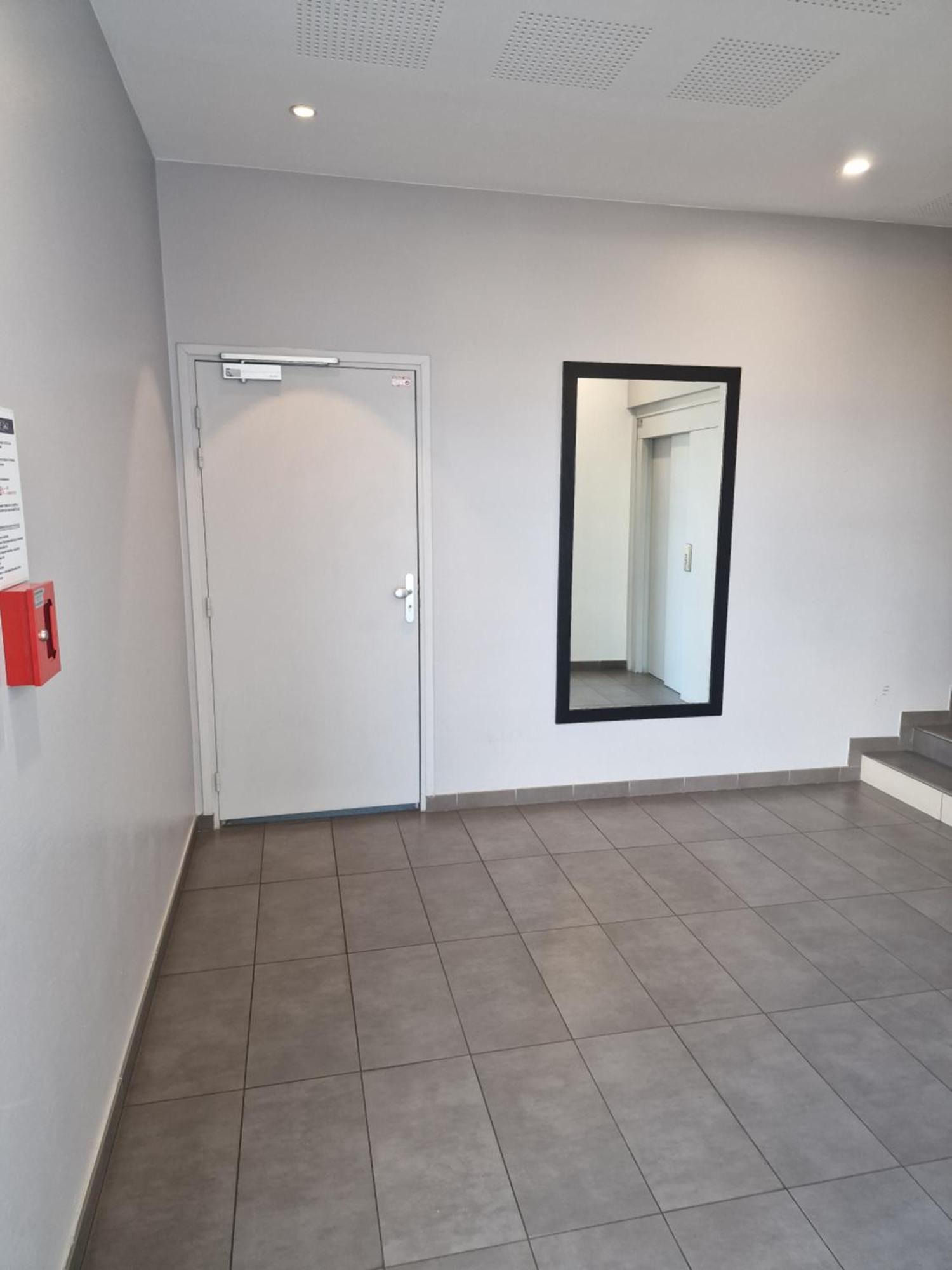 Cosy Groupama Stadium-ldlc Arena * Decines-Charpieu